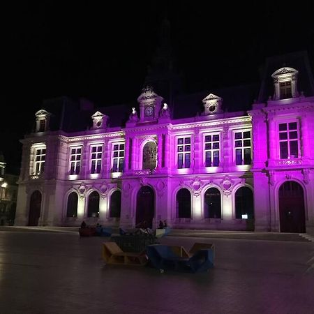 Bel Appartement Climatise Plein Centre Ville Poitiers Ngoại thất bức ảnh